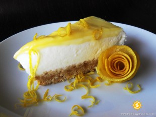 torta_allo_yogurt_con_crema_al_limone